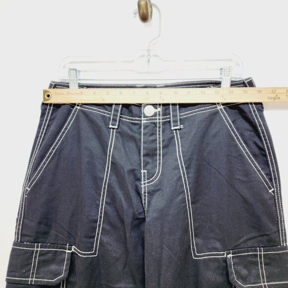 True Religion Cargo Pant Women Jet Black Size 27 Wide Leg Pockets New - Picture 6 of 14